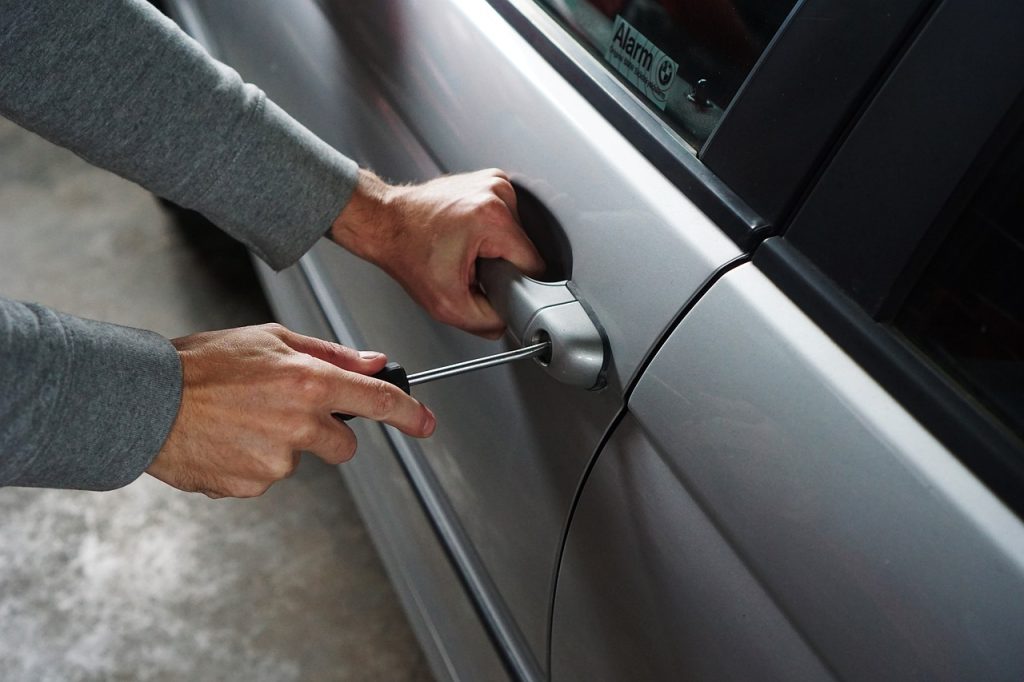 Proteger a tu coche con sistema “keyless” del robo 